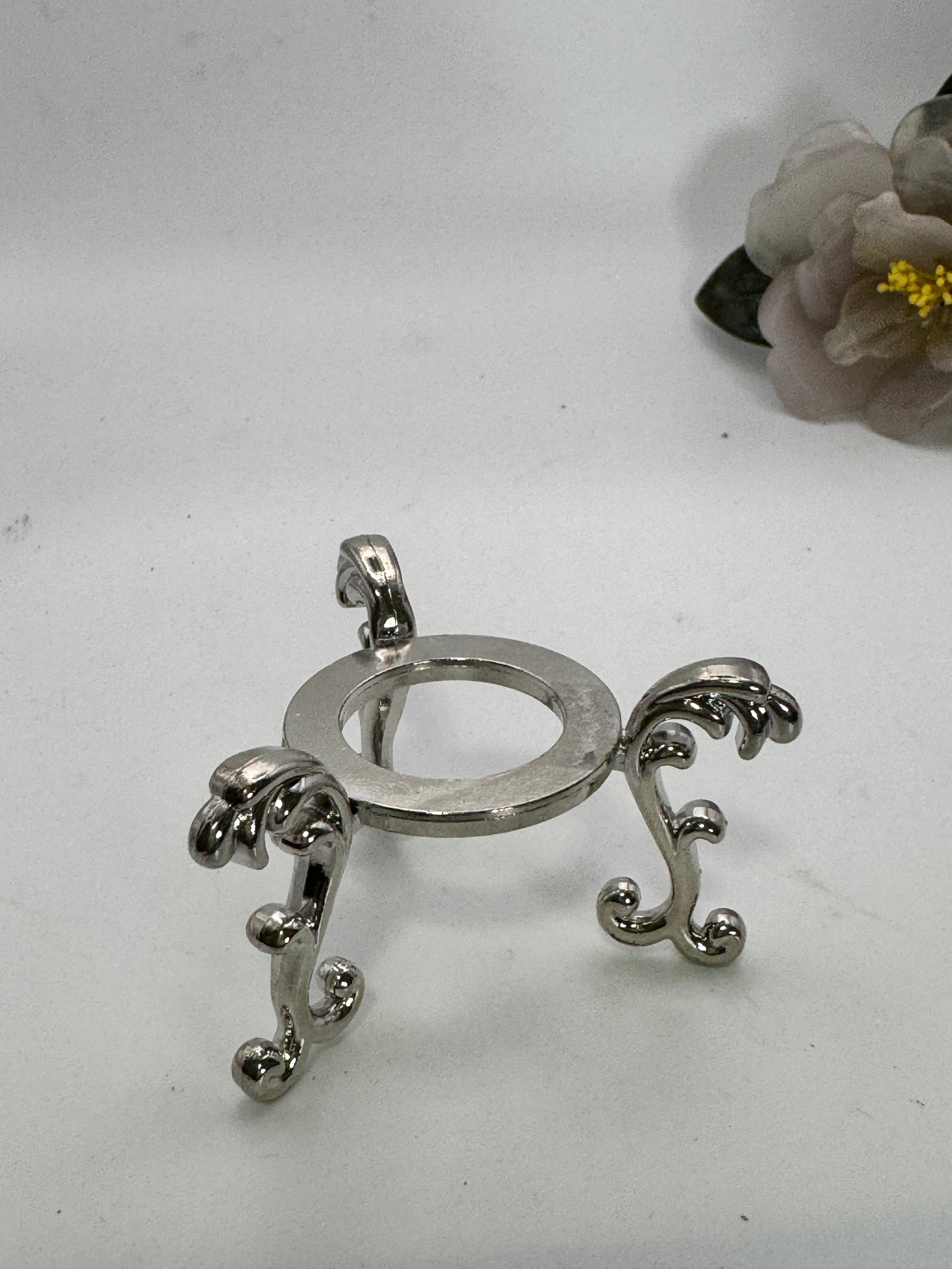 Crystal Sphere 3 claw metal Display Stand 